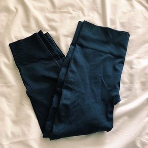 lululemon// cropped leggings